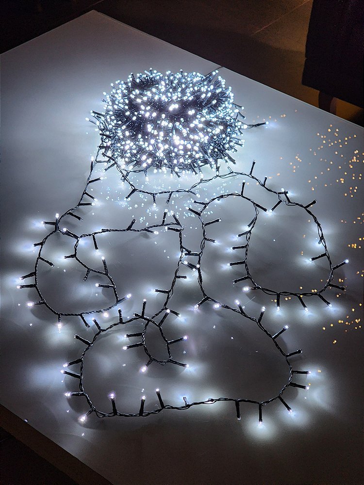 PISCA FESTÃO STROBO 1600 LEDS 50 METROS BRANCO FRIO COM STROBO BRANCO FRIO BIVOLT USO INTERNO E EXTERNO